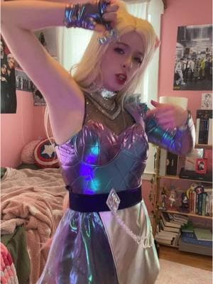 I BARELY learned this dance but all my decent drafts must be posted b4 tiktok is banned #kdacosplay #ahricosplay #kdaahricosplay #kda #cosplay #ticktackdance #illitticktack #illit