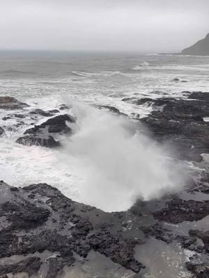 Winter storm at Cape Perpetua, Oregon Coast #nature #boringoldguy #oregoncoast #naturegrandpa #pnwlife #pnwexplored #oregonlife #oregonexplored #beblessed #takeahike #oregon #capeperpetua #yachats 