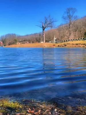 #kentucky #letchercounty #lake #bluesky #seasonsinthesun #foryoupage 