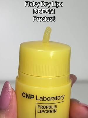 Flaky drip lips? Never heard of them✨👄💋 @CNP Laboratory US  #cnplaboratory #cnppropolislipcerin #propolislipcerin #flakylips #drylips #chappedlips #kbeauty #glassskin #lipbalm #lipmask #liptreatment 