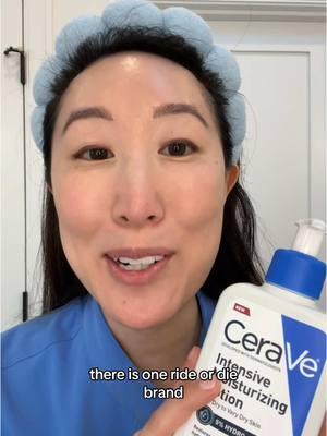 #CeraVePartner There’s one brand that has been with me through major life milestones: @CeraVe patients to my family, CeraVe is the trusted solution for dry, itchy skin. Their Intensive Moisturizing Lotion delivers 72 hours of hydration and repairs the skin barrier in just 1 hour.  It’s the dermatologist-recommended care your skin deserves! 💙 #Moisturizelikeaderm 