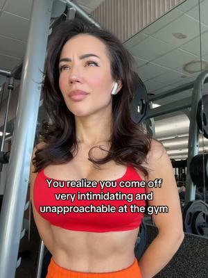 Obviously 💁🏻‍♀️ #itsfunnycauseitstrue #gymgirl #intimidating 