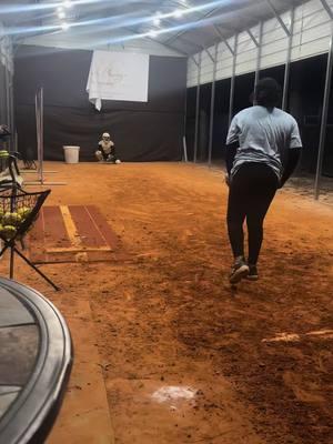 Bullpen session 🥎💜 #ivionnaadams #softball #fyp #pitcher #tiktokban #fypシ゚viral #baseball #birminghamthunderbolts #heidimontag #sports #practicemakesprogress #boltsboom #grind #travelball #atheletesoftiktok #travelball #tiktokpartner #athlete 