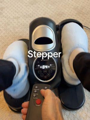 Get your steps in each day in the convenience of your home with this under the desk stepper.  #stepper #gettingstepsin #newyearnewaura #dailysteps #stepperworkout #steppers #steppermachine #elliptical #ellipticalworkout 