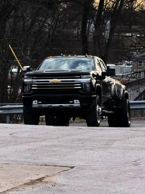 🚨Pending Sale!🚨 2021 Silverado 3500, High Country 4x4, 107k Miles, Loaded, 37x12.50 Nitto Ridge Grapplers, Aftermarket Exhaust, $55,900. Call or Text 270-646-0336 for more info! #chevytrucks #duramax #dieseltrucks #l5p #viral #xyzbca 