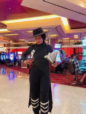 Vegas babyyyyyy… #bootsontheground #fans #foryouu #linedance #linedancers #trail #trend #trending #boots #slots #losvegas #BlackTikTok #black 