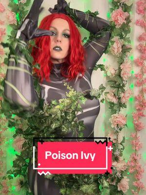 #fypcosplay #fypcosplaygirl #cosplay #poisonivy #dccomics 