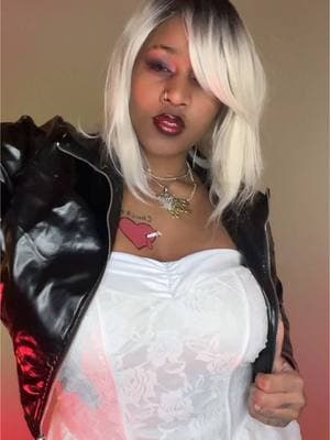 The Bride of Chucky has arrived👰🏽‍♀️🔪 #fyp #fypシ #chucky #trending #brideofchucky #tiffanyray #cosplay #blackcosplayer #chuckydoll 