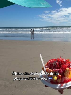 Nos fuimos a la playa por última vez, y nos agarramos una pasantía en las flores  🇸🇻😍🏝️#elcheleylasalvi #xyzbca #gringoylatina🇺🇸 #interracialcouple #lasalviyelchele #fypシ #surfcity 