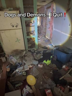 The last tenants were on meth, seeing demons, and hoarding junk. If walls could talk, this place would probably cry. What would YOU do with this gem—fix it up, burn it down, or call an exorcist? Asking for a friend 😅 #mobilehomes #mobilehomeinvesting #multimobile  #landlord #fyp  Ft. @mobilehome_mami 