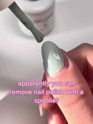 Removing nail polish with a spoolie 😱👀 @aminachelloug #nailprep #cuticles #cuticleprep #nailchipping #freshmanicure #nailsdone #brokennails #rednails #brownchromenails #lightbrownnails #elegantnails #nailstiktok #brownalmondnails #trendynails #nailspo #2024nailtrends #fallnailsinspo #boyfriend #bf #boyfriendgoals #naillifting #nails101 #nailboo #nailboonails #nails #dippowder #dippowdernails #dipnails #nailinspo #nailart #diynails #diymanicure #naturalnails #nailhack #paintingnails #fyp #fypage #foryou #fy #nailtech #begginernailtech #nailsalon #cutenails #viral #fallnails #fallnailinspo #fallnailart #nailartsvideos #nailtrends #nailtutorial