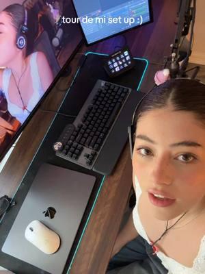 este es el tour de mi set up nunca antes visto wow porque también es de girlies tener set ups bonitos… 💗#dannespino #RoomTour #stream #setuptour 