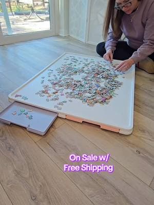 Space Saving Puzzle Board. #puzzles #puzzletok #puzzlechallenge #spacesaving  #puzzleboard #homeorganization 