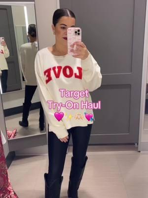 So many cute items at @target right now for Valentine’s Day! I’ve linked all of these in my @LTK in my bio! 🩷🫶🏻💘✨ #target #targetfinds #targethaul #targettryonhaul #targettryon #valentinesdaygiftideas #valentinesdayoutfit #valentinesdayoutfitideas #targetfashion 