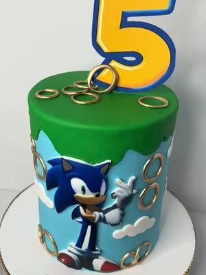 Sonic Birthday Cake  • • • • #happybirthday #sonicthehedgehog #sonic #soniccake #sonicbirthday #sonicbirthdaypartyideas #cakedecorating #cakesoftiktok #cakesart 