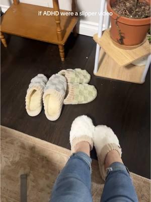 #plushslipper #plushslippers #plaidslippers #warmslippers #houseshoes #houseslippers #plaidslippers 