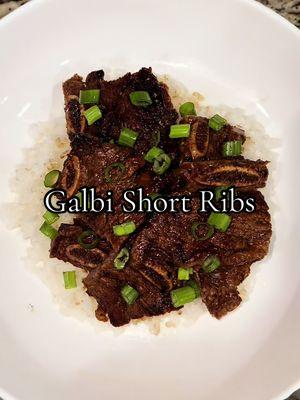 Not shown: the blender exploding all over me and my kitchen 😂 Galbi Korean Short Ribs Ingredients: -1 Asian pear  -1/2 yellow onion -10 garlic cloves -1/2 cup each of soy sauce, mirin, and brown sugar, pineapple juice  -1/4 cup sesame oil  #fyp #fypシ #galbi #shortribs #koreanbbq #grilled #ribs #dinner #Recipe #EasyRecipe #viralreels #homemade #homecooking #asianfoods #tiktokban #tiktokrefugee 