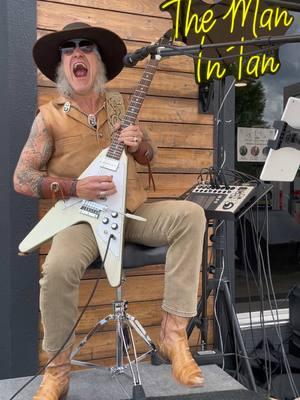 #livemusic #themanintan #thetanclan #raiseyourvibration #guitarsolo #guitartok #wyoming #musictok #electricguitar #tantribe #gibsonguitars #gibson #meyersoundultrax40 #onemanband #tunes #jam #dailyjam #musician #gibsonflyingv 