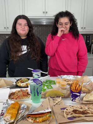 Grab the Taco Bell challenge #tacobell #taco #burrito #cheese #familygames #tacobellqween #xyzbca 