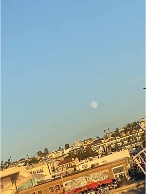 💕💕💕💖💖💖🤗🤗🤗  Quite Natural beauty of the ‘ 1 side Moon ‘ 1 Side ‘ ☀️ Sun ‘ obviously beauty of the Nature ‘  Precious #beautyglammup #nature #beauty #sumandar #sahil #BeautyTok #asmr #asmr #asmrsounds #visitdubai #dubaieats #jumairah #ishq #unconditional love