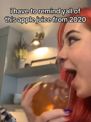 why my fingers posted up like that #2020 #2020tiktok #tiktok #tiktokban #applejuice 