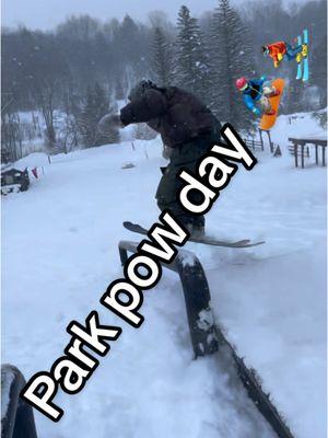 Park Pow days 🏂⛷️#eastcoast#towrope#rails#snowboarder#snowboarding#fails#bails#falls#park#rails#skiing 