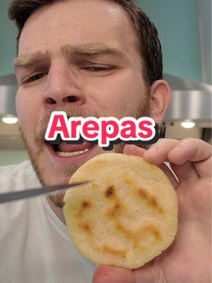 🇻🇪Arepas🇨🇴 #chefbrad #recipeshare #miraeso #tiktokfood #arepa #breakfast #corn #cheese 