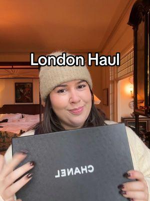 Okay how good 😭 I literally needed to buy another suitcase to bring everything back LOL #london #londonshopping #designer #designerhaul #haul #vacationhaul #chanel 