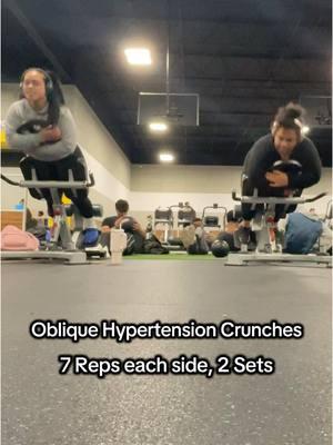 My cousin @Nation🇹🇴 and I doing Oblique Hypertension Crunches #oblique #hyperextensions #crunches 