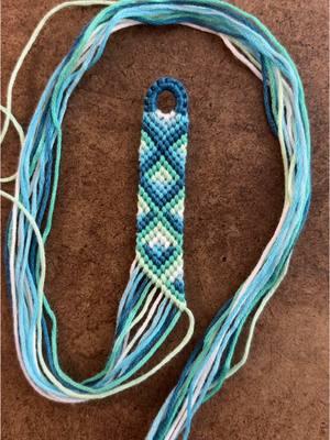 Haven’t made this pattern in awhile!!  I liked how these colors turned out 🩵🤍💙 A new friendship bracelet is coming soon!!  #friendshipbracelets #embroiderythread #embroiderythreadbracelets #craftsforkids #WinterCrafts #craftsforkids 