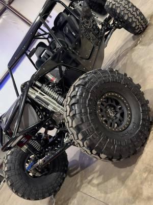 Blacked Out T4 Rock Bouncer is sooo Sick. #bustedknuckle #offroad #blackbetty #rockbuggy #rockcrawler #rockbouncer #fabrication #blackedout #rearsteer 