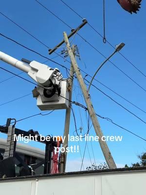 #fyp #bluecollar #lineman #ibew #linemenlife #hurricanemilton #flordia #linemenlife #bucketbunnies #byebyetiktok #savetiktok 