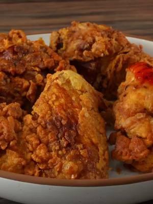 I tried the VIRAL Spicy Chicken that broke the internet! #besteverfoodreviewshow #food #guga #gugafoods