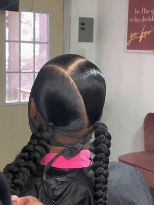 Do you like this low braids ponytail? #fyp #foryou #sleekponytail #ponytailwin #fypp #ponytailhairstyle #viral #viralhairstyle #extendedponytail #ponytail #easyhairstyles #ponytailhack #ponytailtutorail #hairtrend 