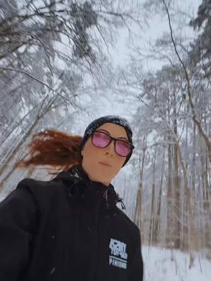 Come with me to run 5 miles in the ice and snow in southern Illinois (there’s a surprise at the end) <3 #fyp #cwm #trending #viralvideo #snow #Running #run #runner #distancerunner #shawnee #miles #workoutmotivation #redhair #