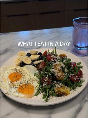 Full day of eats for an active lifestyle (& hoping this won't be my last wieiad on this app) #wieiad #whatieatinaday #healthyfood #foodinspo #healthybreakfast #breakfastsalad #healthylunch #healthysnack #healthymeal #mealinspo #food #healthydinner #healthydessert #fyp #foryou #fitness 