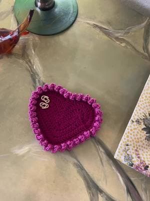 This heart trinket dish is perfect for your jewelry or other small items and can make a great Valentine’s gift 💕 The written pattern is up on Etsy, a full tutorial is on YouTube, and a few ready-to-ship trinket dishes are available on Etsy! Check the link in our bio 🔗 #crochet #crochetheart #crochetpattern #crochettutorial #crochetgift #crochetlove #crochetaddict #crochetersoftiktok #yarn #yarnlove #yarnaddict #ohmeohmycrochet