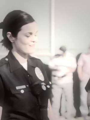 she was so fine this episode. like you like dogs?? woof woof dt: @chris @Gigi !!💫🎧 @ℳℯ𝒿𝒶  #qualityolsen #fyp #viral #swat #chrisalonso #chrisalonsoedit #linaesco #linaescoedit #swatedit #swat