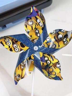 Easy and Fun! Let's make Minions sublimation windmill! #pydlife #windmill #minions #sublimationwindmill #autoheatpress #heatpress #diyproject #heatpress #sublimationblanks #windspinner #sublimationwindspinner 