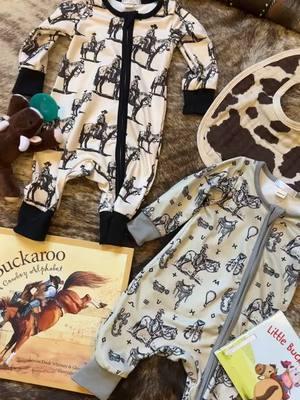 Hey little cowboys! 🖤🐴 #cowkid #littlecowboy #littlecowboys #countrykids #baby #babytok #babyshower #western #westernfashion #westernlifestyle #rodeo #rodeobaby #rodeobabyinthemaking #rodeokids 