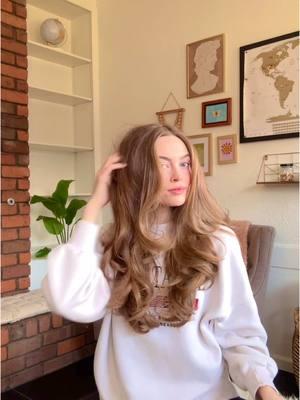 Not me posting a hair tutorial & blissfully ignoring the fact that this might be my last TikTok post ever 🥲 #help #hairtutorial #blowout #athomeblowout #hotbrush #bouncyhair 