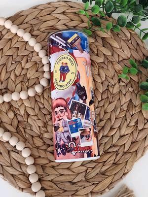 Arte digital y vaso Disponibles en Etsy Shop CreArtbyJoa ✨️ #personalizadosatugusto #puertorico #debitirarmasfotos #bb #etsyseller #etsyshop #smallbusinessowner #sublimation tumbler #skinnytumbler #canvadesings 