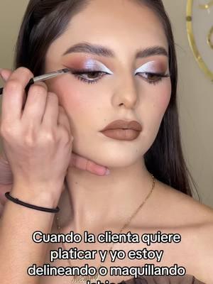 No lo pueden negar 🥲😅😂  Ni respiro 😮‍💨✍🏻  . . . . . . #yazbemakeupartist #mua #makeupartist #glam  #sociales #perfectlook #phoenixmua #phoenix #az #azmua#azmakeupartist #phoenixmakeupartist #makeup #beauty  #makeuplover #photooftheday #todayslook  #glamoftheday #aerografo #piel #airbrushmakeup #airbrush #actualizacion 