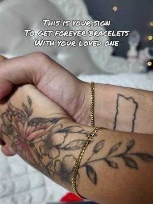 Valentine’s Day is getting closer and this is the PERFECT gift! 💝💝💝💝🤍🤍🤍🤍🤍🤍🤍🤍🤍🤍🤍🤍🤍🤍🤍🤍🤍🤍🤍🤍🤍🤍🤍🤍🤍🤍#foreverbracelet #ValentinesDay #couple #boyfriend #foryou #trending #fyp #bracelet #couplesbracelets #TikTokShop #tiktokshopfinds 