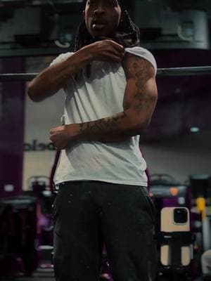 Been locked in lately 🏋🏽‍♂️  #qharris12 #gymrat #motivation 