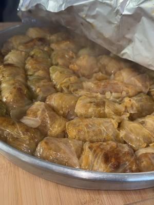 🇦🇱Sarma me Laken te thart🇦🇱#albanian #eqashtu #fypシ #tetova #albania #albaniantiktok #skopje #dobrosht #Macedonia #food 