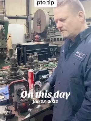 #onthisday #gearman_93 #gearman #truck #trucker #mechanic #dieselmechanic #transmission #differential #clutch 