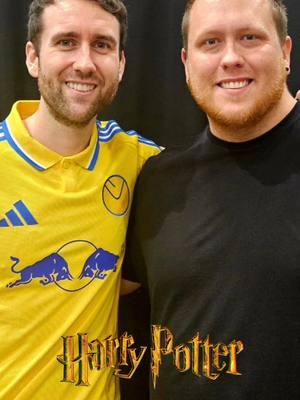 The time I met Neville Longbottom from Harry Potter! #harrypotter #nevillelongbottom #matthewlewis #hp #gryffindor #slytherin #fyp #foryou #foryoupagе #TikTokban 