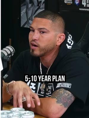 @Anthony “Showtime” Pettis on the importance of a backup plan in MMA 🙌  🎧 Full Episodes - LINK IN BIO  #HJRPodcast #AnthonyPettis #UFC #MMA