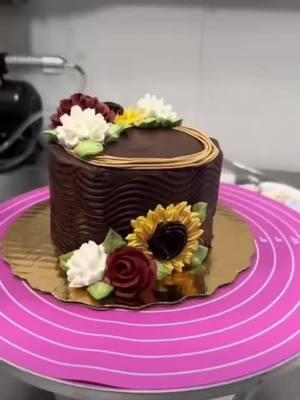 FOLLOW ME ON INSTAGRAM LINK IN BIO!!!!!!! #caketutorial#cakes#caketok#caketoker#keytakakes#diycakes#howtocake#cakedecoratingvideo#cakevideo#buttercream#buttercreamdecoration#caketransition#cakeart#cakeartist#birthdaycake#birthdaycakes#buttercreamcake#buttercreamcakes#trendycake#trendycakes#cakedesign#cakedesigns#cakedesignideas#cakehack#cakehacks#simplecake#beautifulcake#beautifulcakes#cakeidea#cakeideas#minicake#minicakes#floralcke#floralcakes